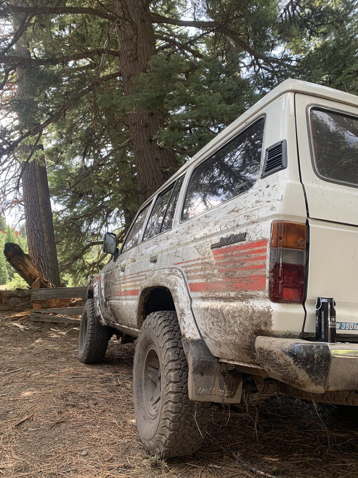 60 Series Land Cruiser with snorkel and roof rack